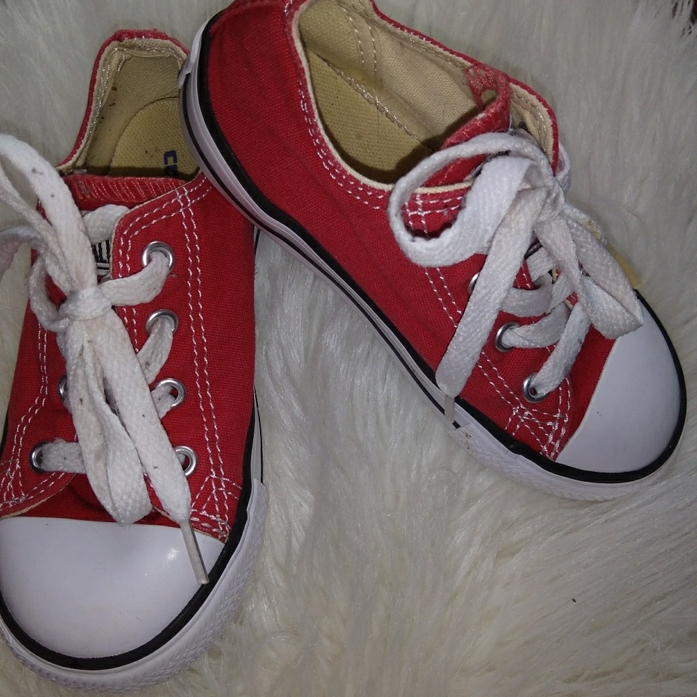 Red Converse